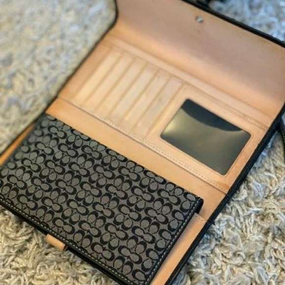 Coach | Wallet - Picture 5 of 8